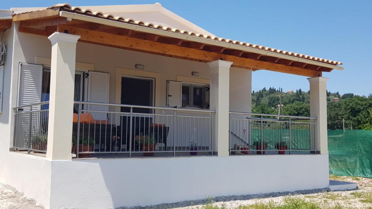 Casa Loukia Apartment Gastouri  Exterior foto